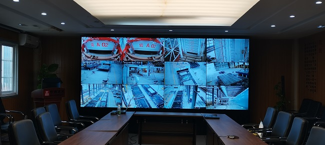 華邦瀛55寸3.5mm液晶拼接屏